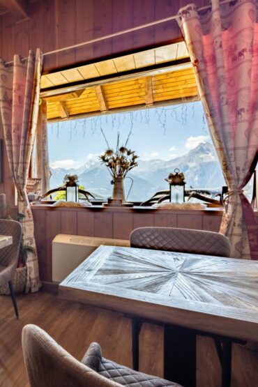 hotel with panoramic view, Aosta Valley